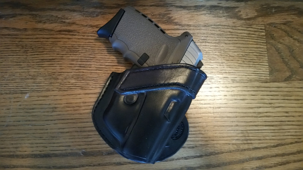 Custom holsters & sheaths