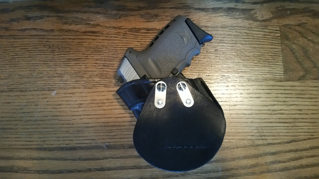 Custom holsters & sheaths