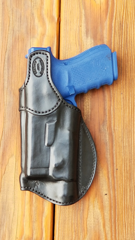 Custom holsters & sheaths