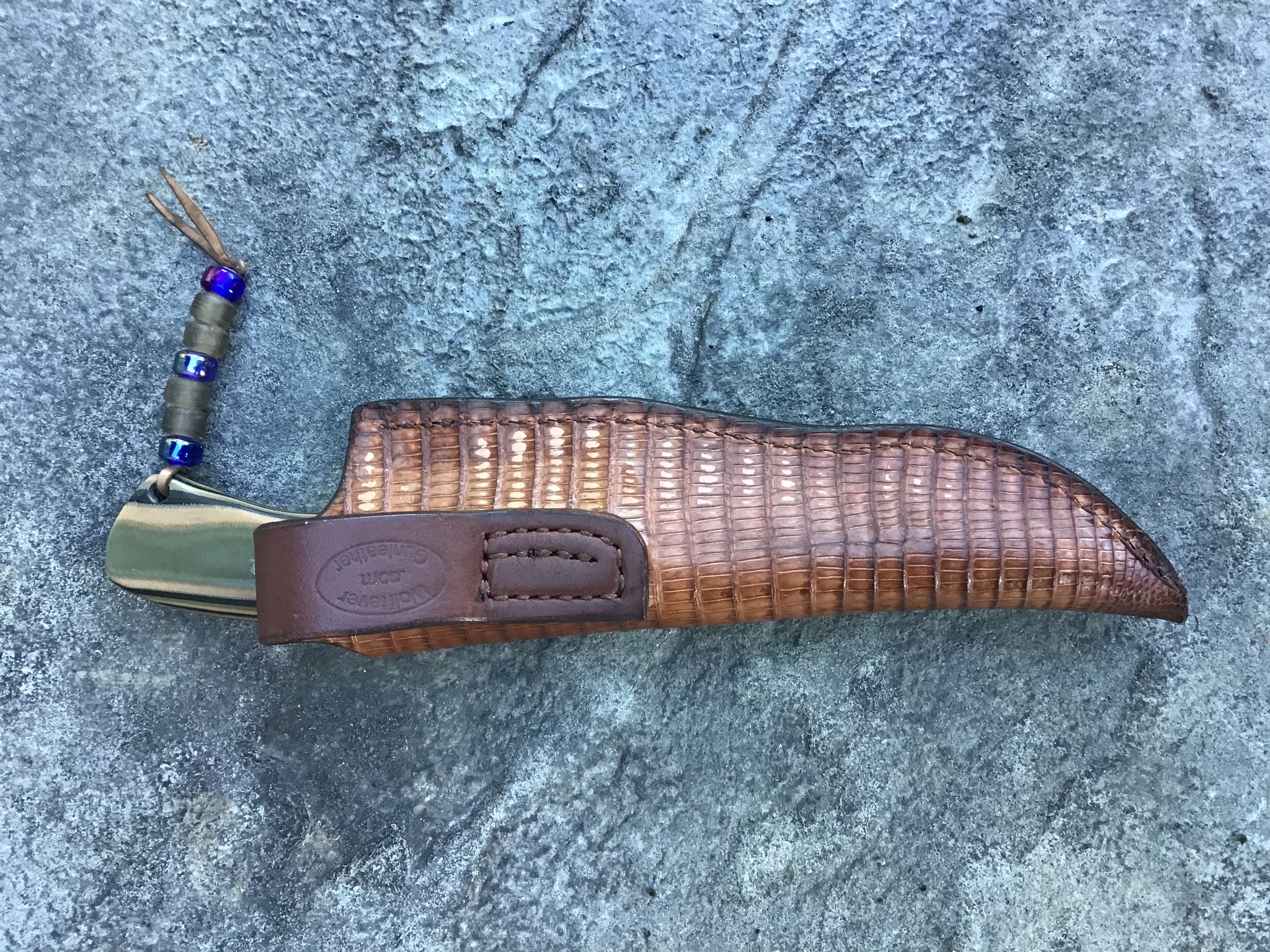Custom holsters & sheaths - Wolftever Leather Goods