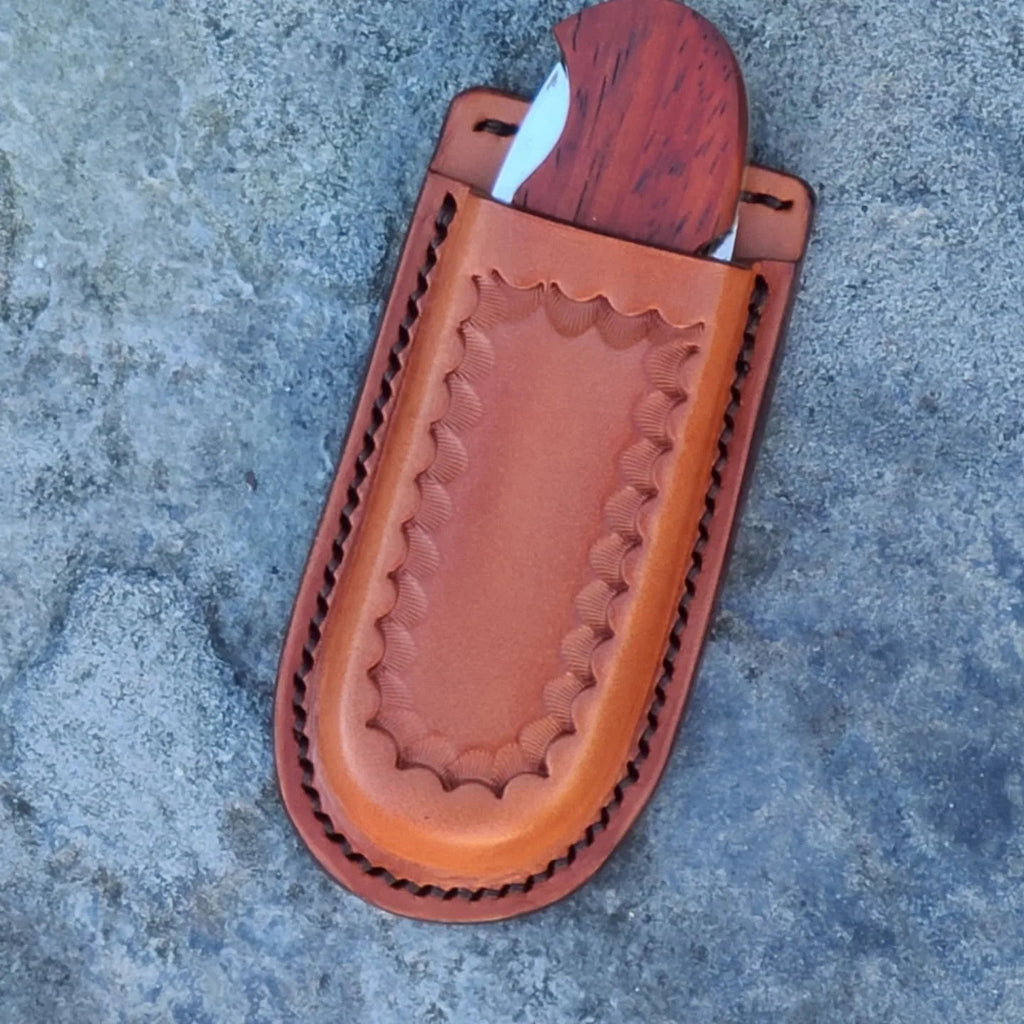 Custom holsters & sheaths