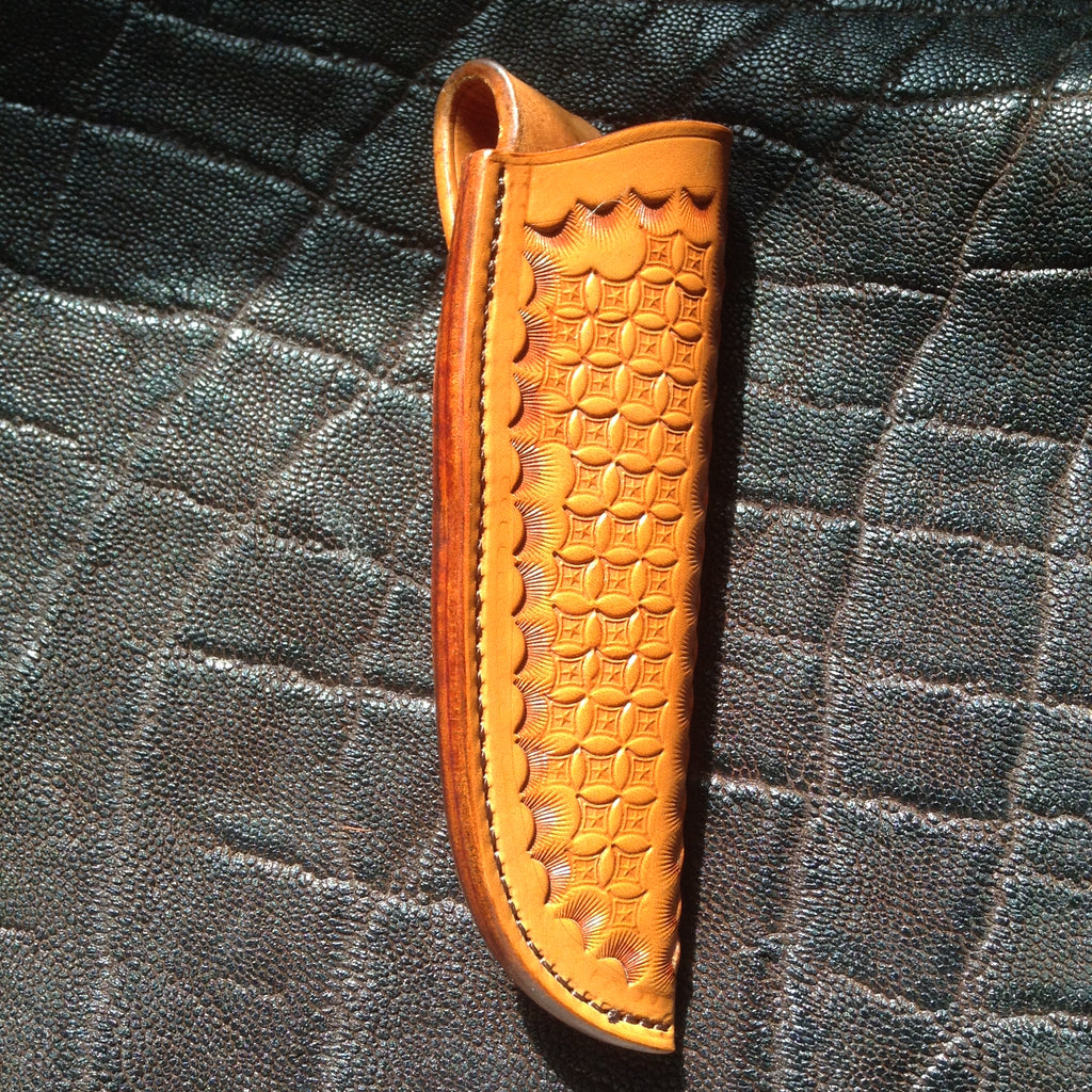 Custom holsters & sheaths